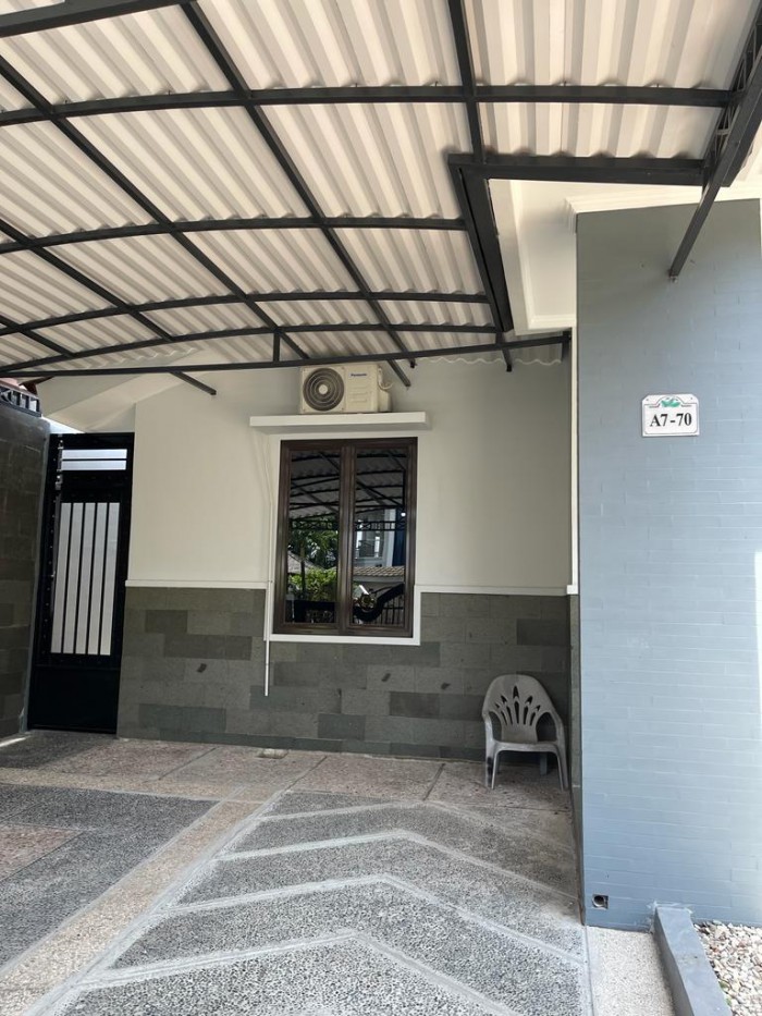 Rumah disewakan di Tropikana Jababeka Cikarang